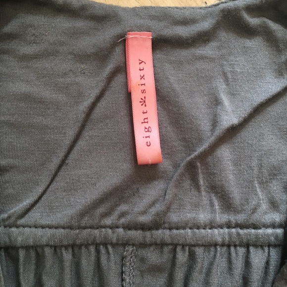 Semi formal dress - Picture 3 of 3